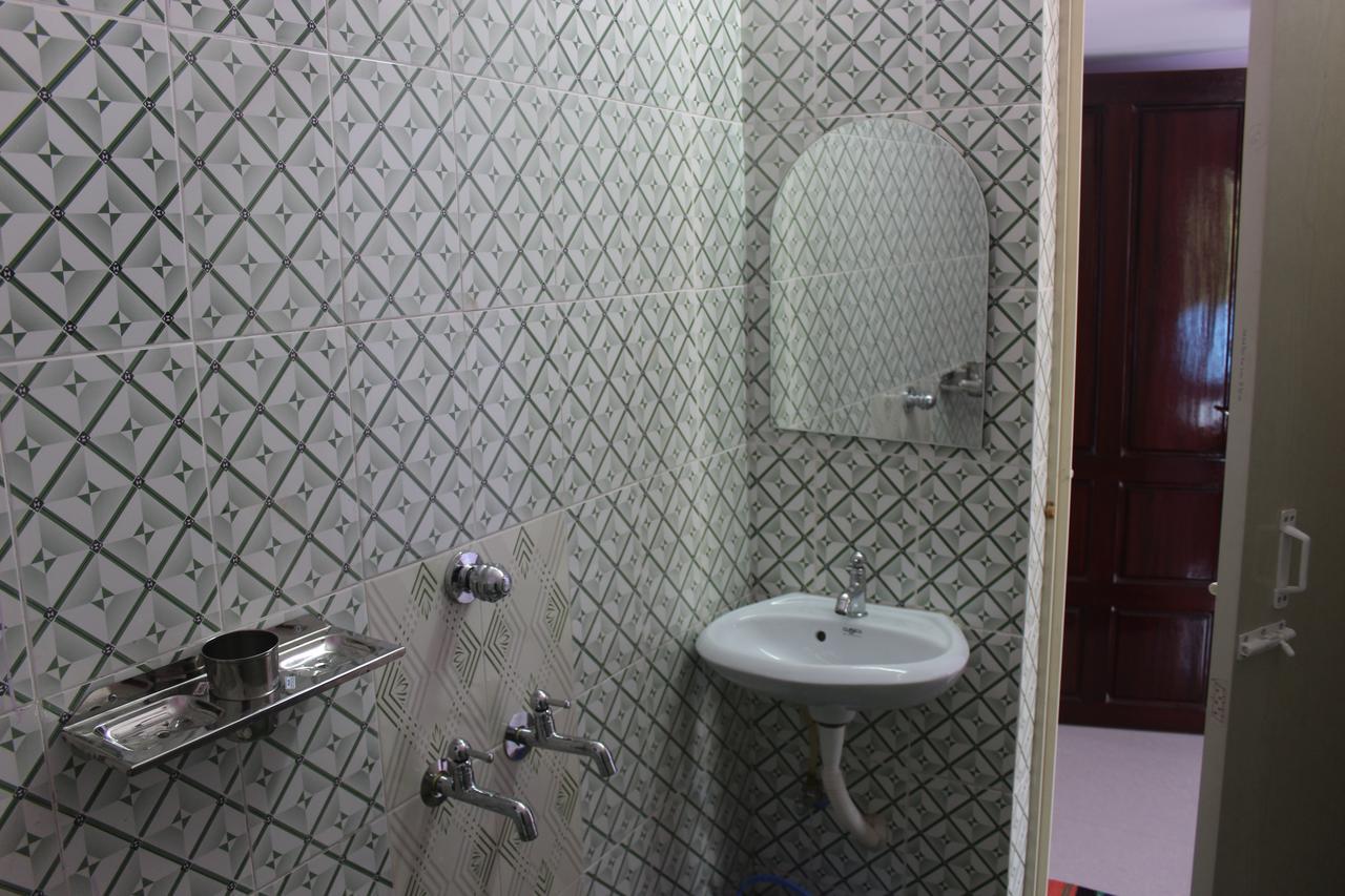 Puthenchirayil Homestay Thiruvananthapuram ภายนอก รูปภาพ